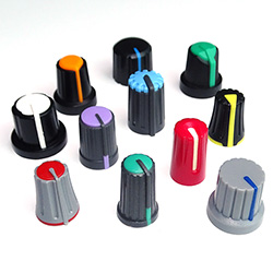 Ручки для потенциометров пластиковые с цветными вставками